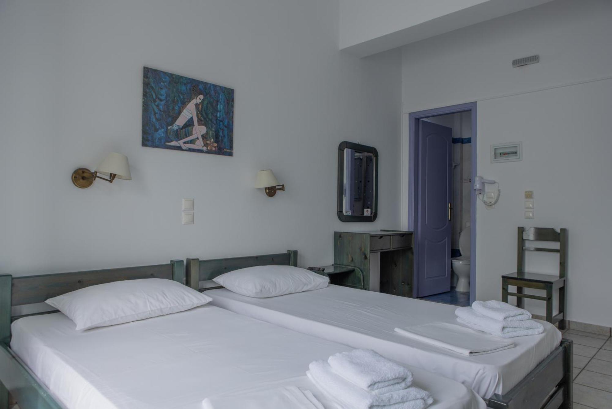 Soula Rooms Tínos Buitenkant foto